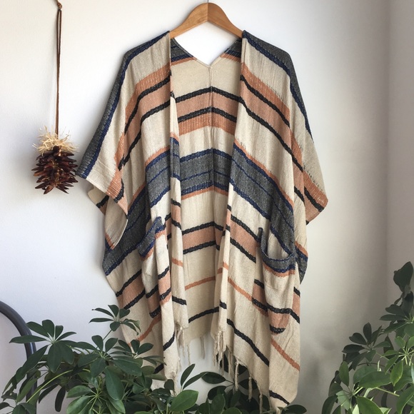 Jackets & Blazers - 🌵 SOLD Desert Daze Open Knit Dusty Rose Poncho 🌵